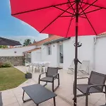 Birochere Jolie maison lumineuse avec jardin